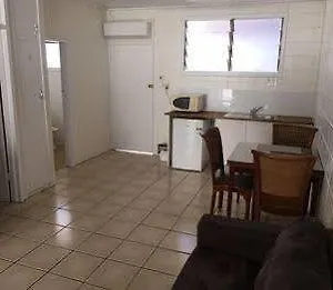 Hotel A1 The, Cairns